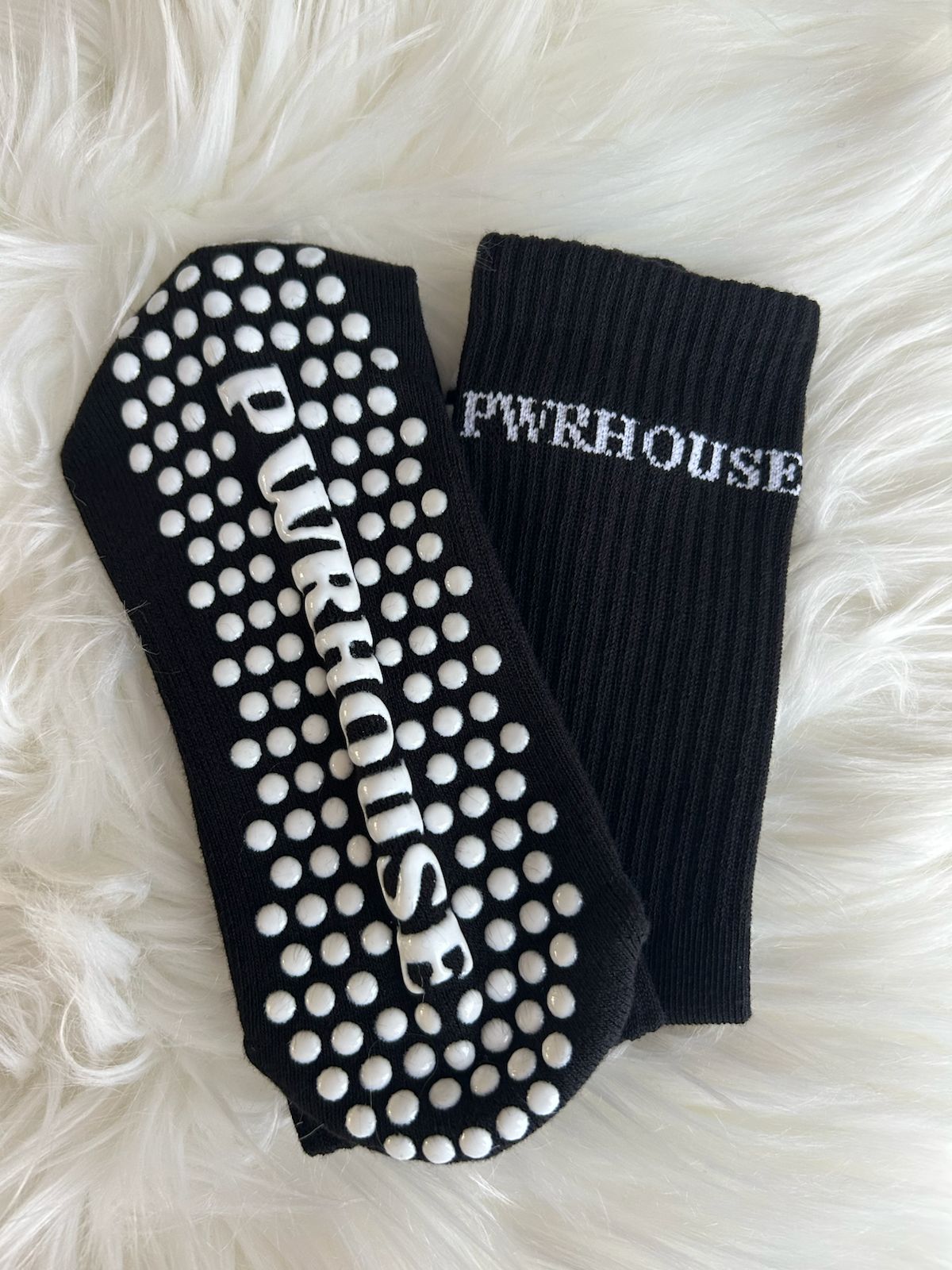 PWRHOUSE Vertical Grip Logo