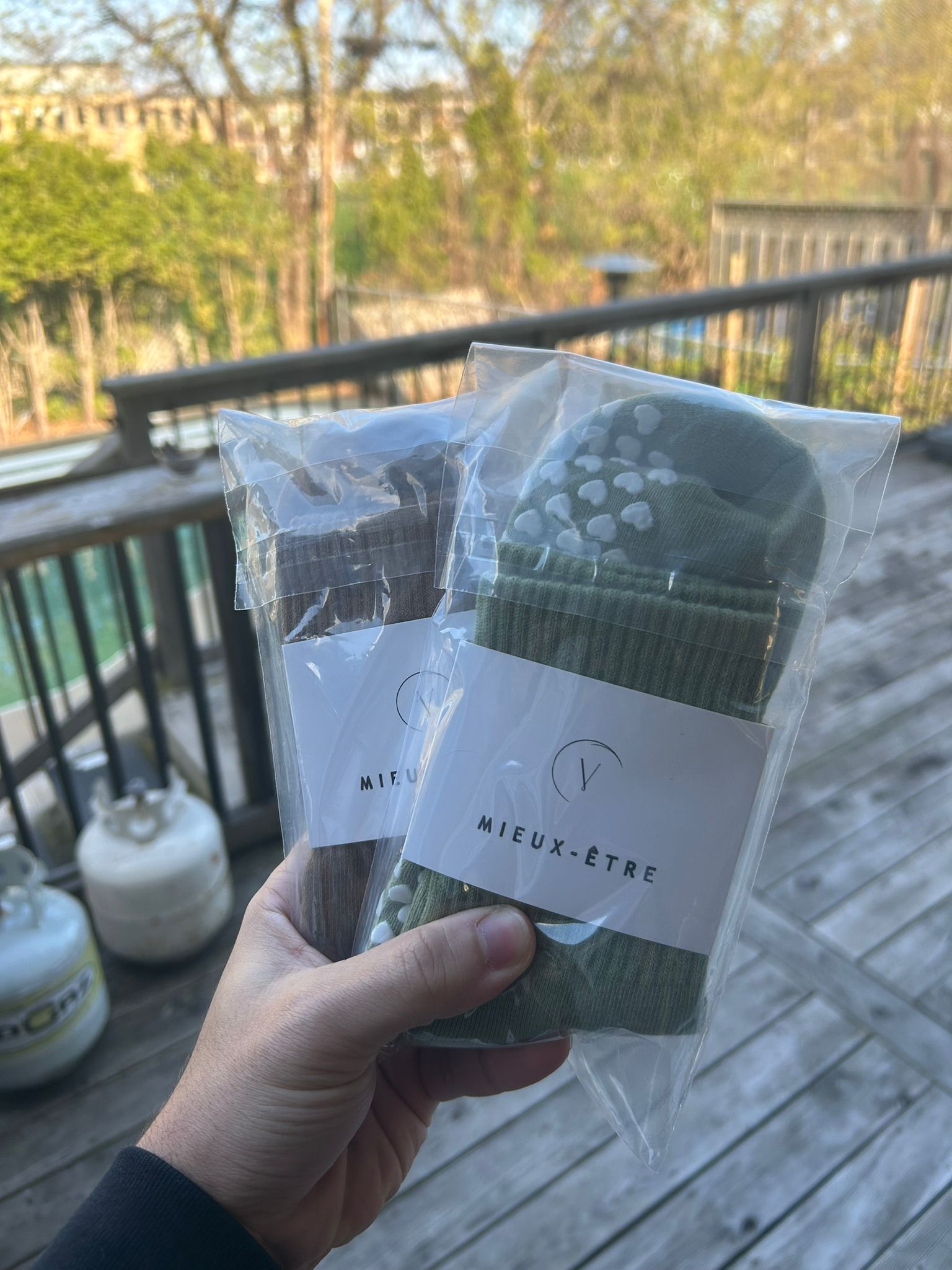 Mocha Mousse & Sage Packaged